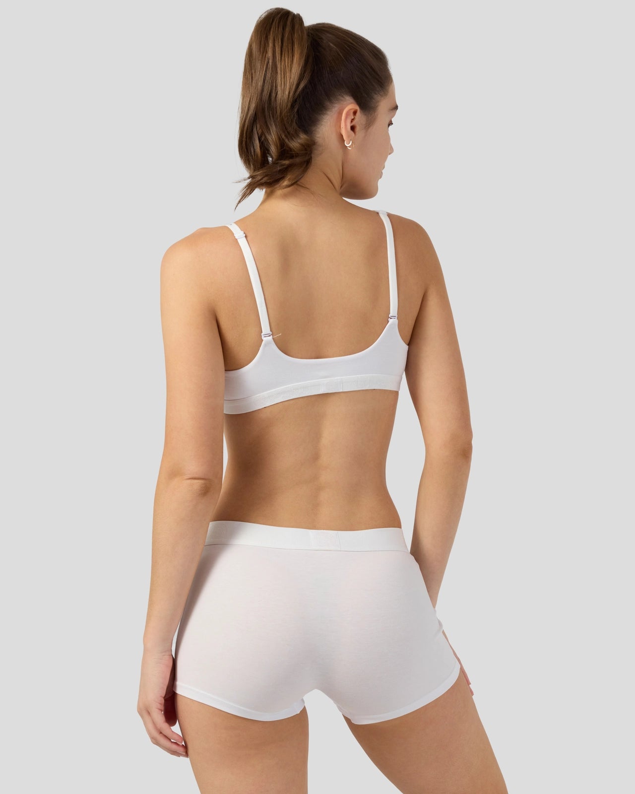 Modal Solids - White - Image 4