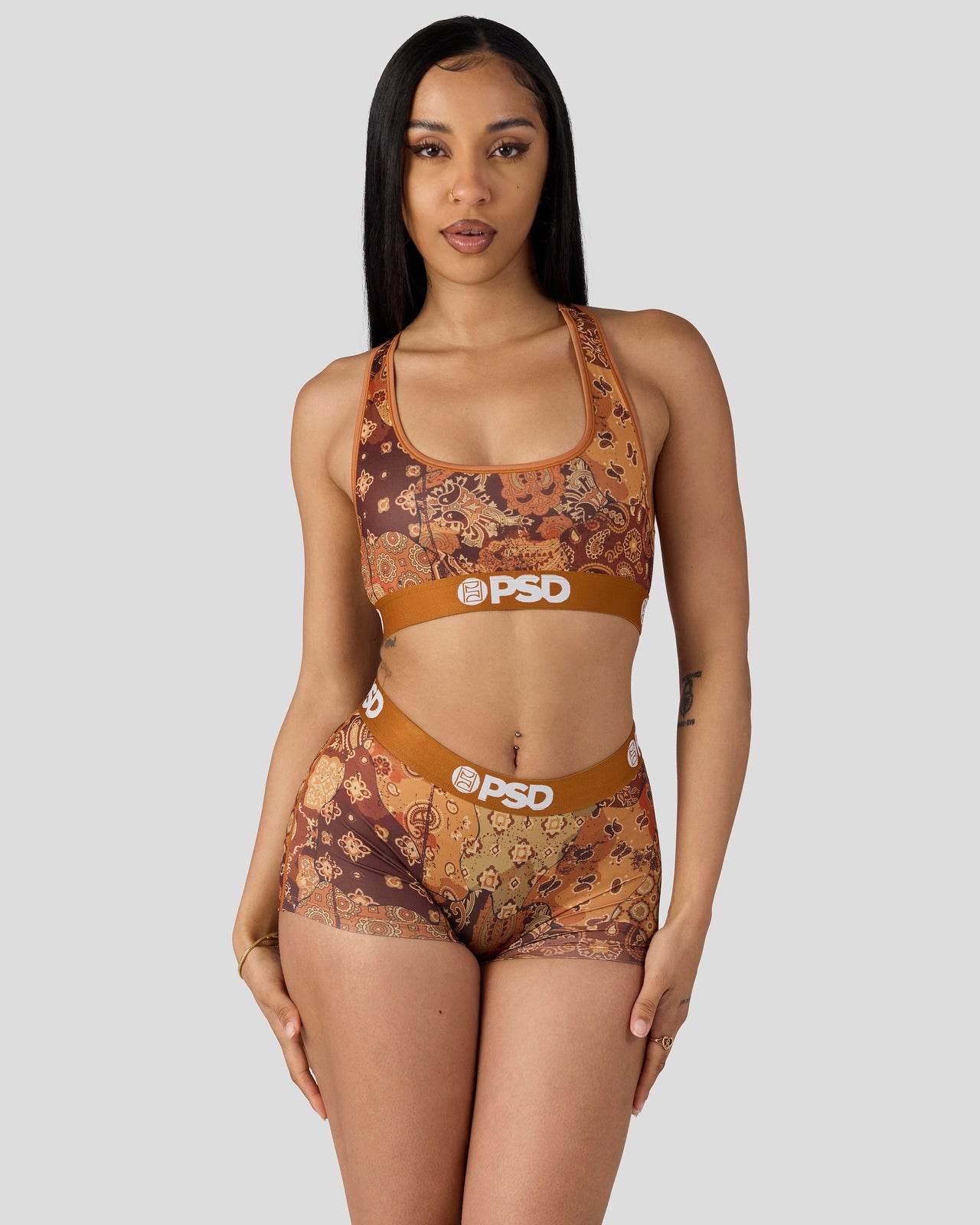 Coco Paisley - Image 2